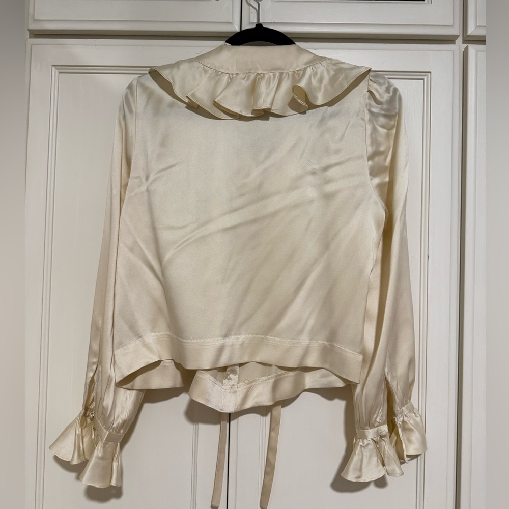 Doen Cream Ruffled Silk Button-Down Blouse - Picture 4 of 10